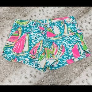 LILLY PULITZER “YOU GOTTA REGATTA” SHORTS